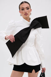 SO CHIC BOW BLOUSE