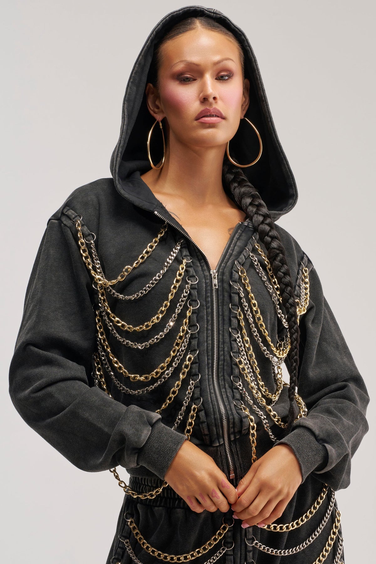 CHAINED DOWN SWEATSHIRT