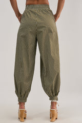 COULD BE DIFF BALLOON PANT